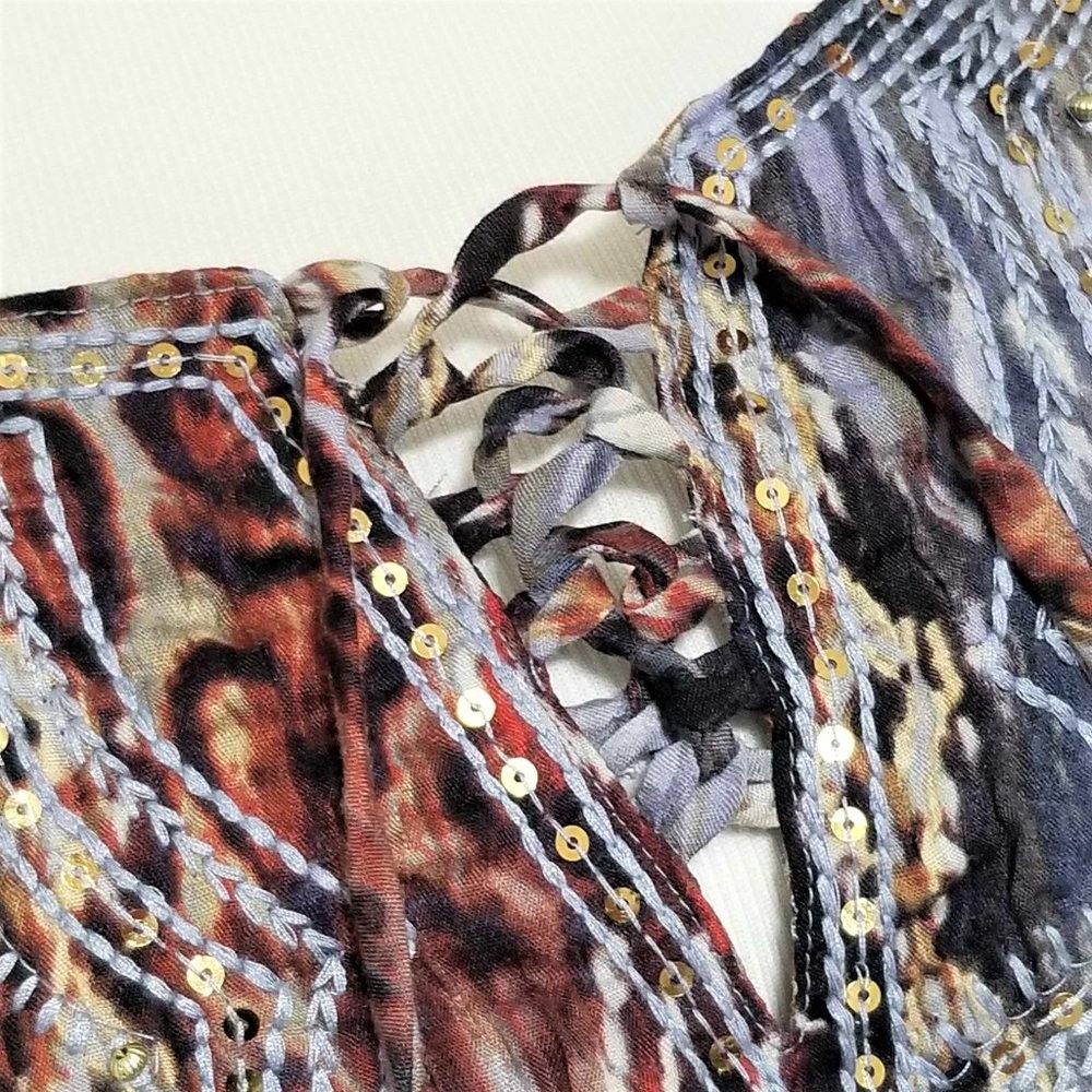 Top, Blouse. Blue, Brown, Rust Multi Pattern. Embroidered. Size 1X. - Picture 11 of 16